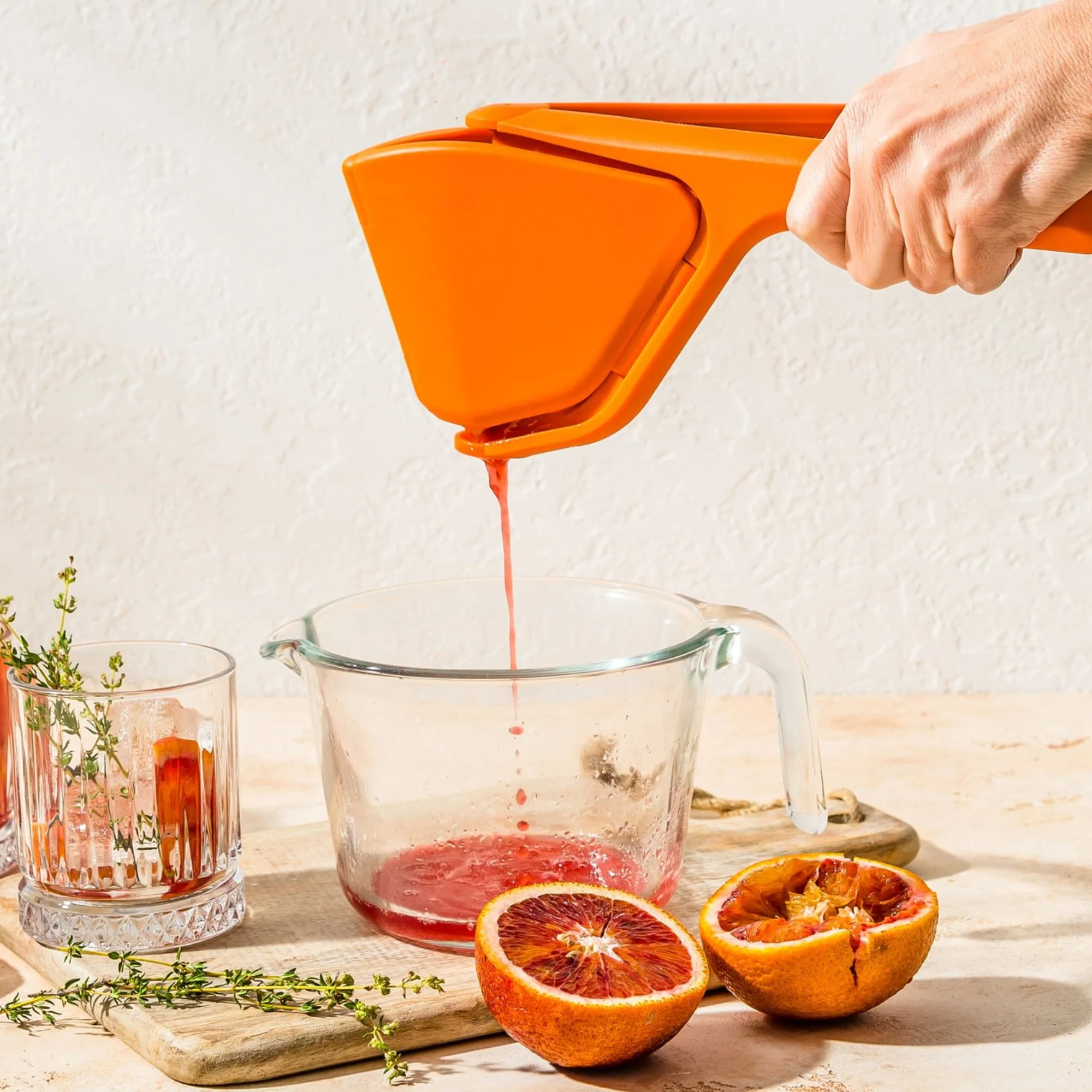 Dreamfarm Zitruspresse Fluicer, Saftpresse für Limetten, Zitronen, Orangen - Image 10