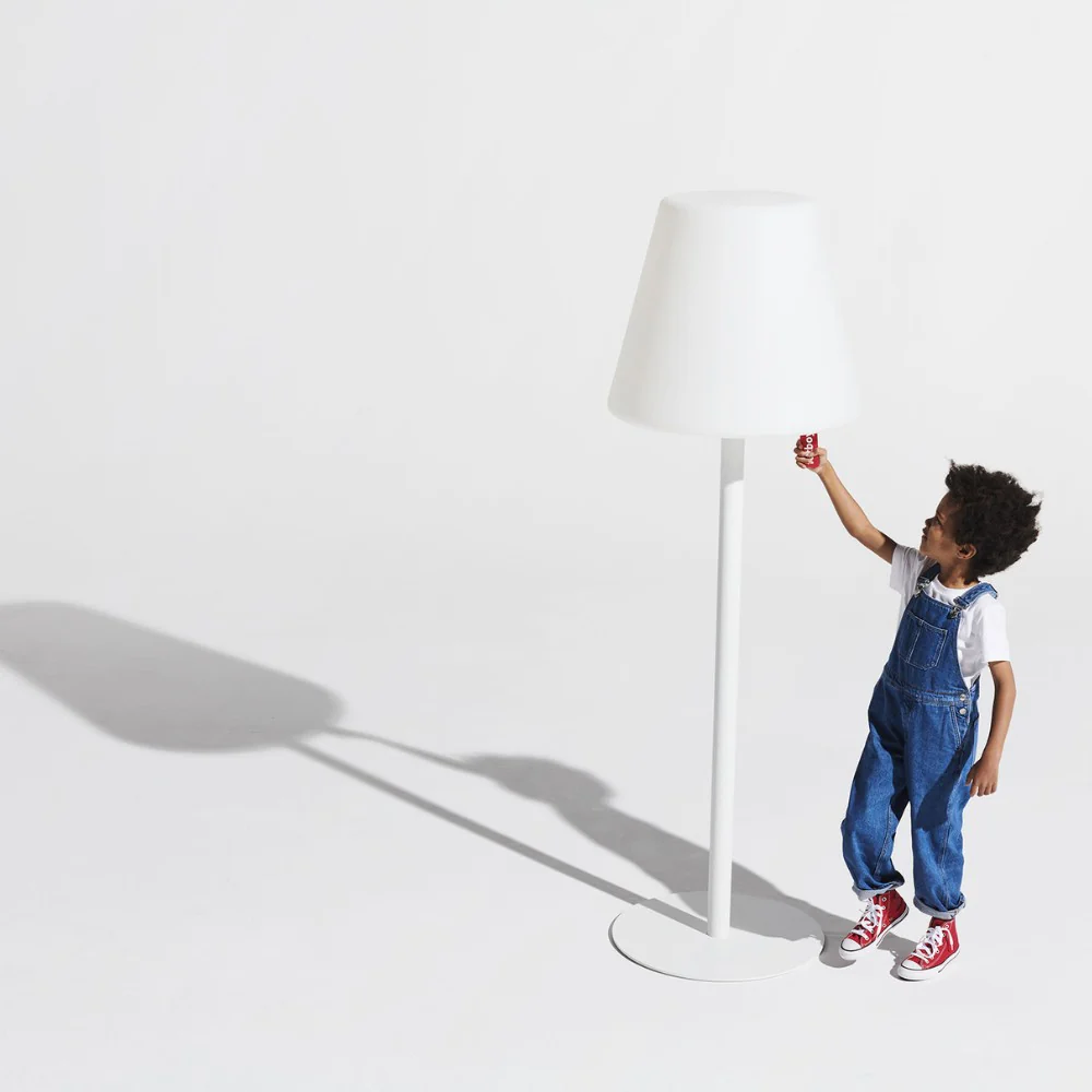 Fatboy Stehlampe Edison the Giant, dimmbar, für drinnen & draußen, mit App-Steuerung - Image 4