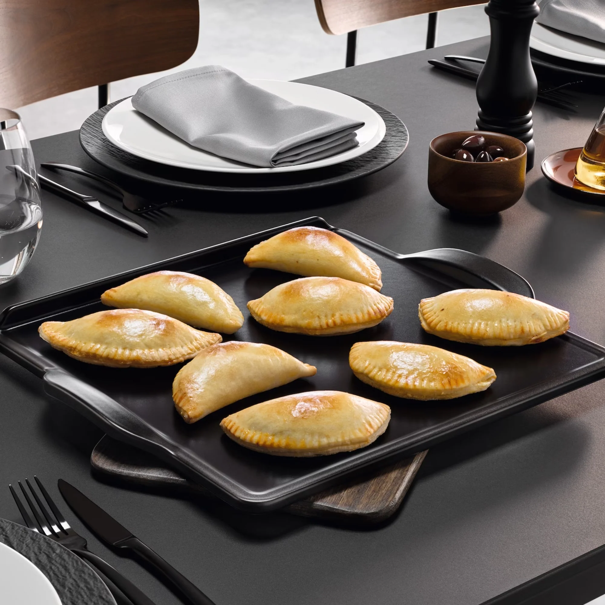 Miele Gourmet Back- und Pizzastein HBS 70, Warmhalteplatte aus Keramik inkl. Holzschieber - Image 2
