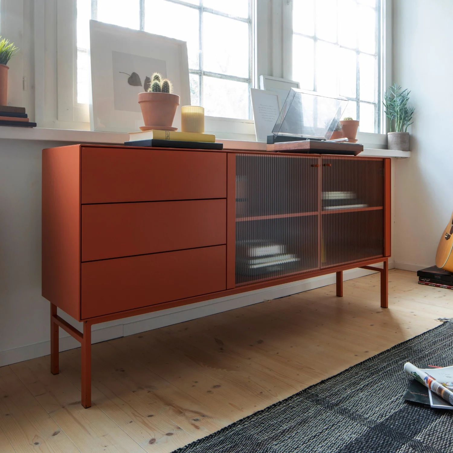 RAUM.FREUNDE Sideboard Henri , 2-trg mit Schubladen, ant red matt - Image 3