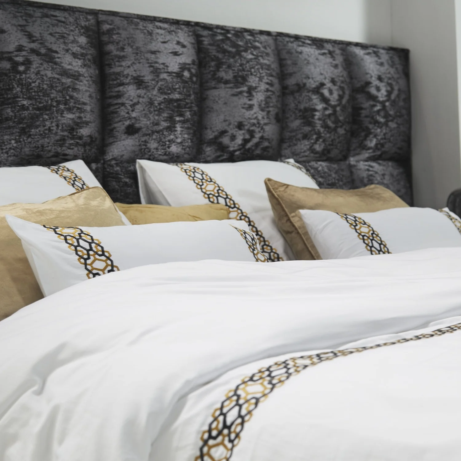 Serta Boxspringbett Magnum Grande inkl. Matratze + Topper - Image 10