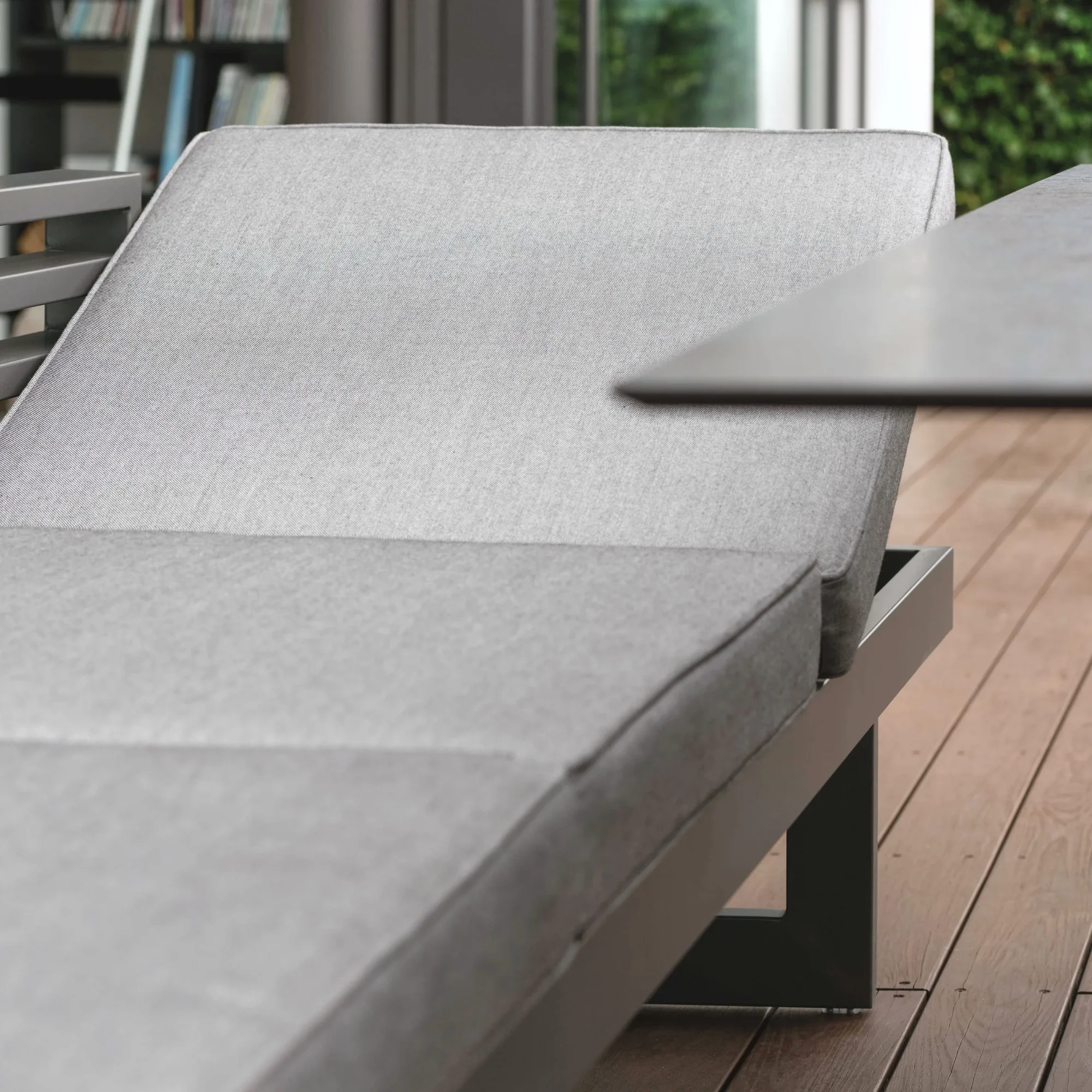 STERN New Holly Gartenlounge Liege Dining-Bank - Image 11