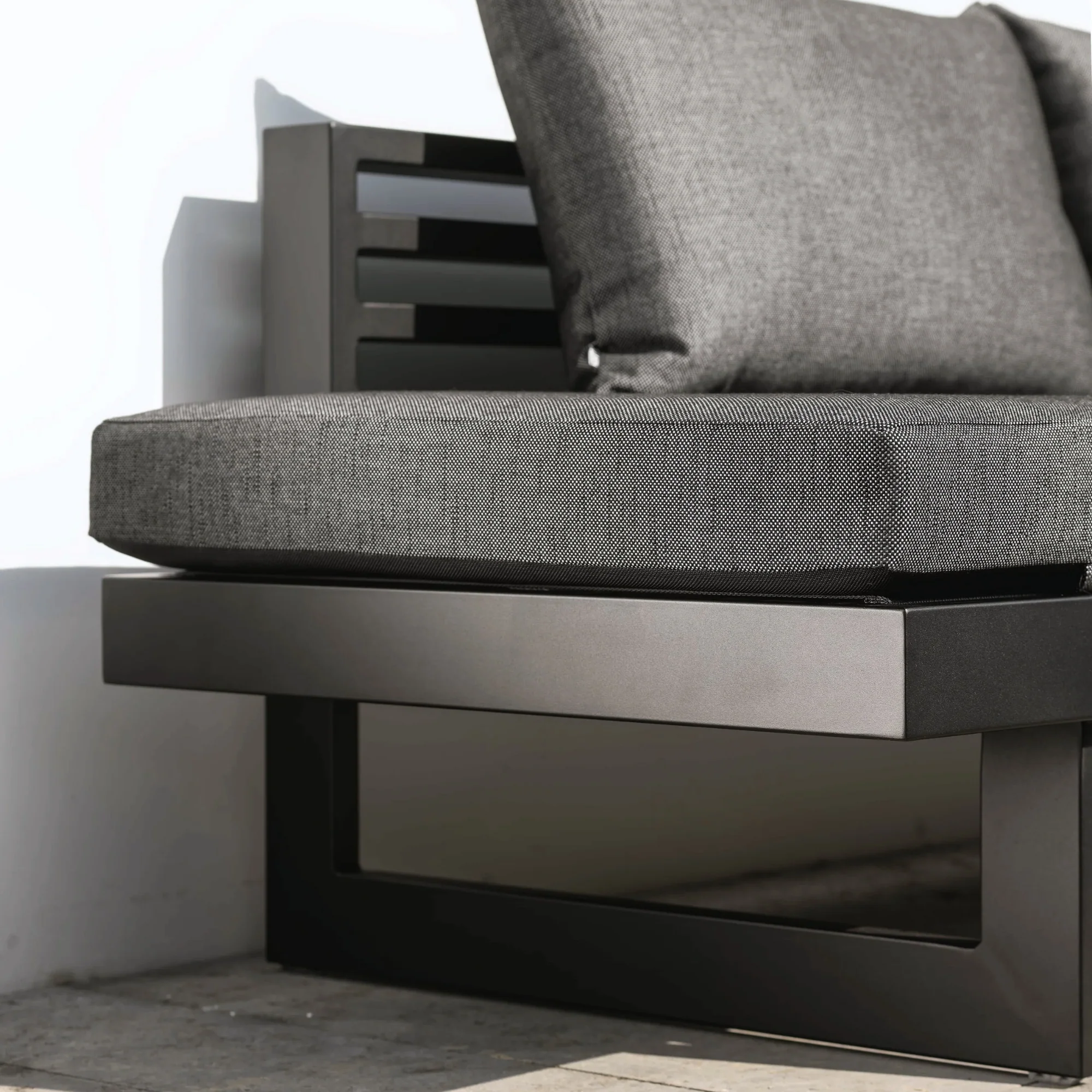 STERN New Holly Gartenlounge Liege Dining-Bank - Image 19