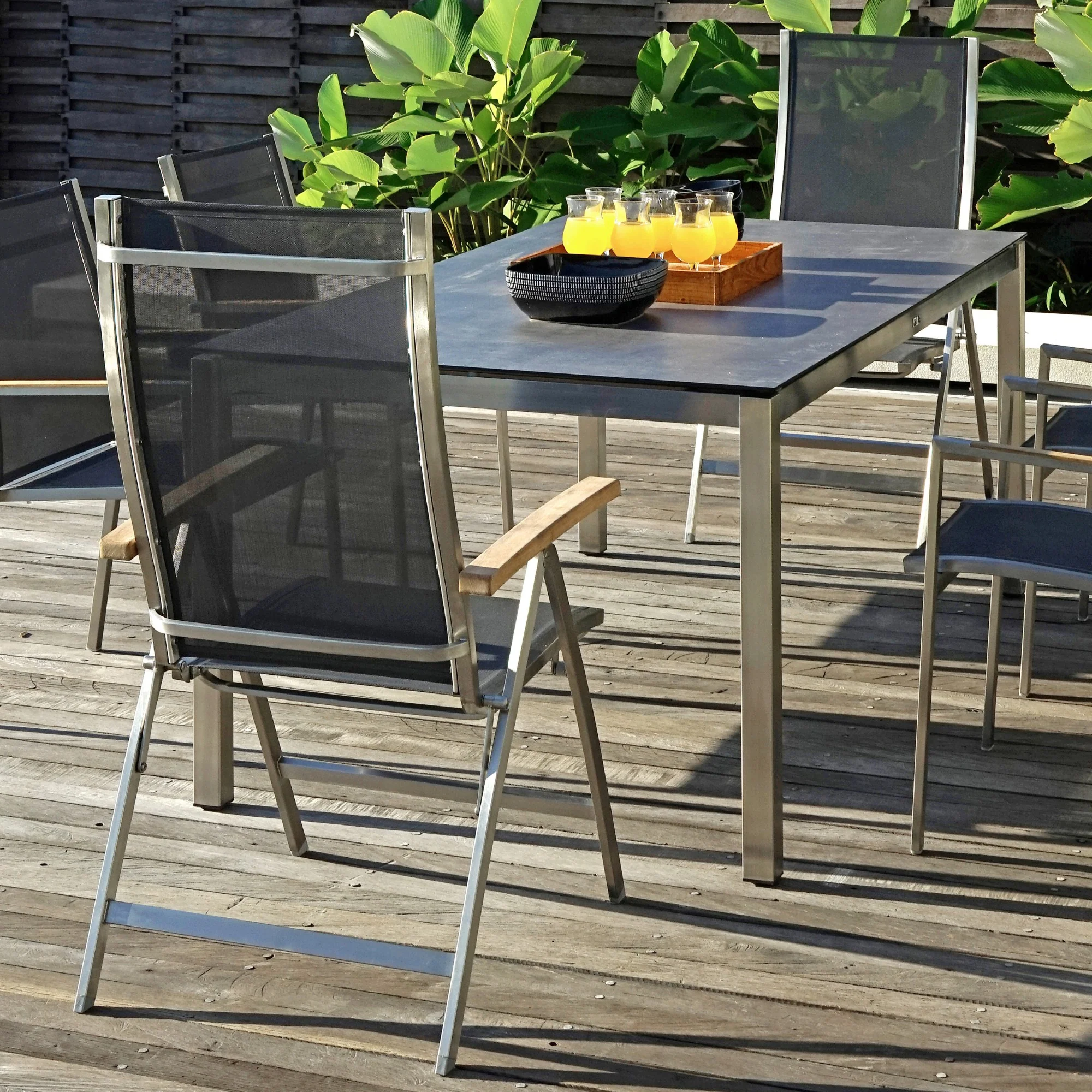 ZEBRA Klappsessel One Gartenstuhl mit Edelstahlgestell und Teakholz-Armlehnen, verstellbar - Image 9